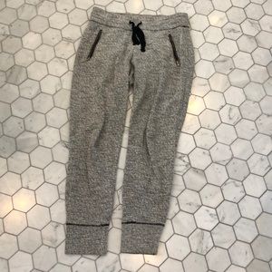 American Eagle Joggers